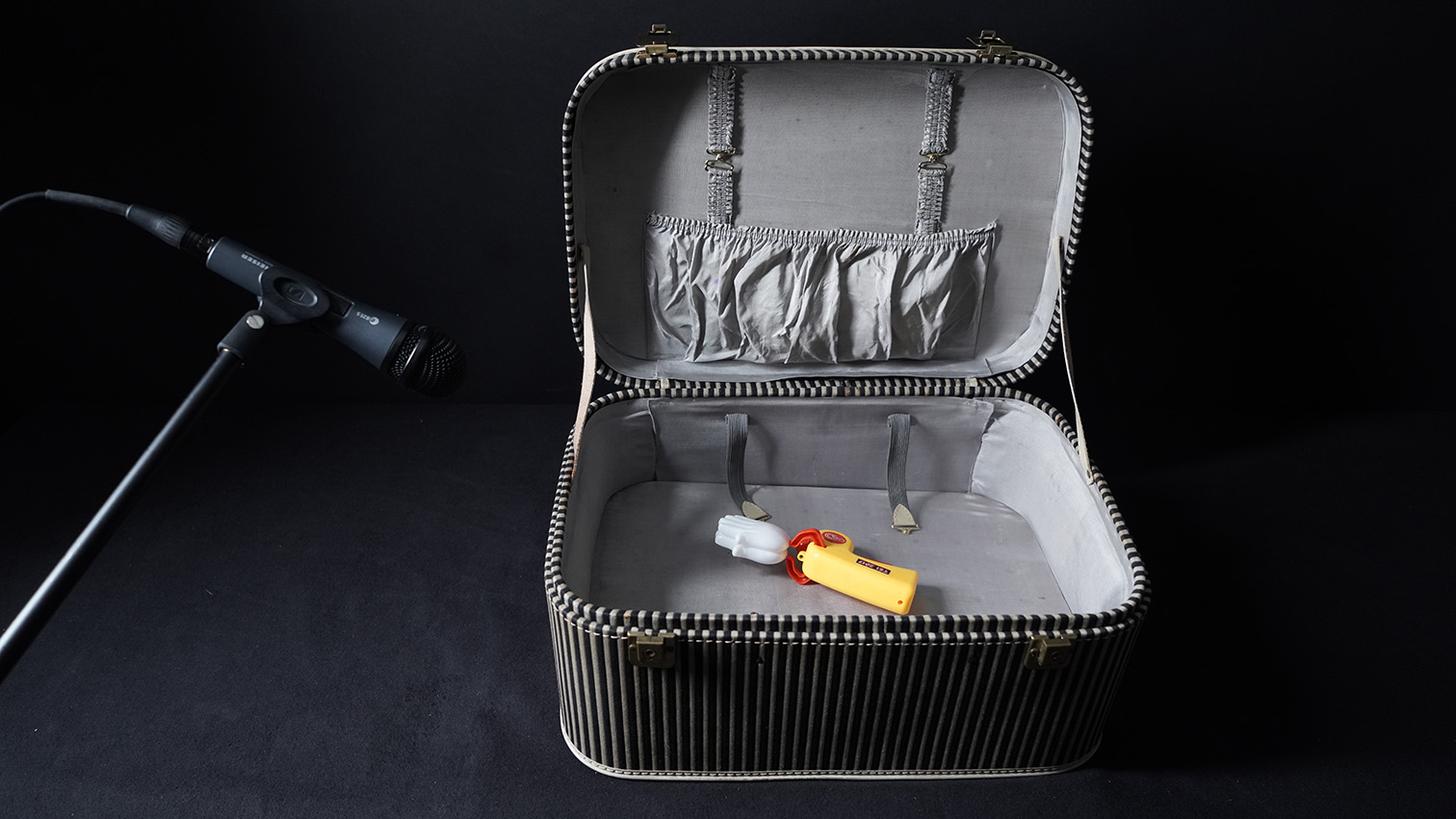 Sweepcase (2025) by Antoni Rayzhekov & Martin Murer