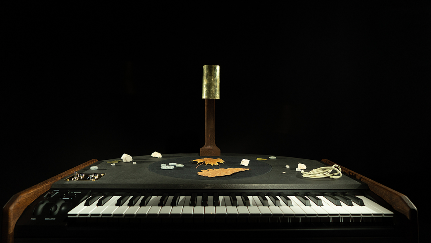 The Readymade Synth (2026) by Antoni Rayzhekov & Martin Murer